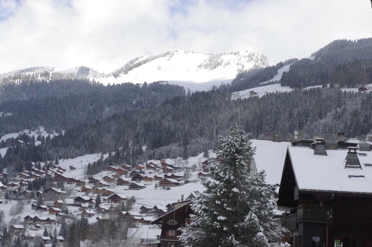 Central Hostel Chatel Exterior photo